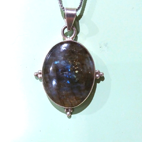 ✨ Elegant Labradorite Sterling Silver Pendant Teal Blue Glow 2” Boho Fairycore